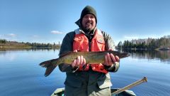 Ryan Maki with Muskie Shoepack Lake 2019 copy